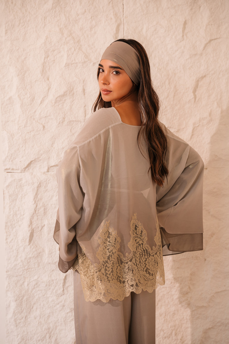 GREY MERLETTO TOP