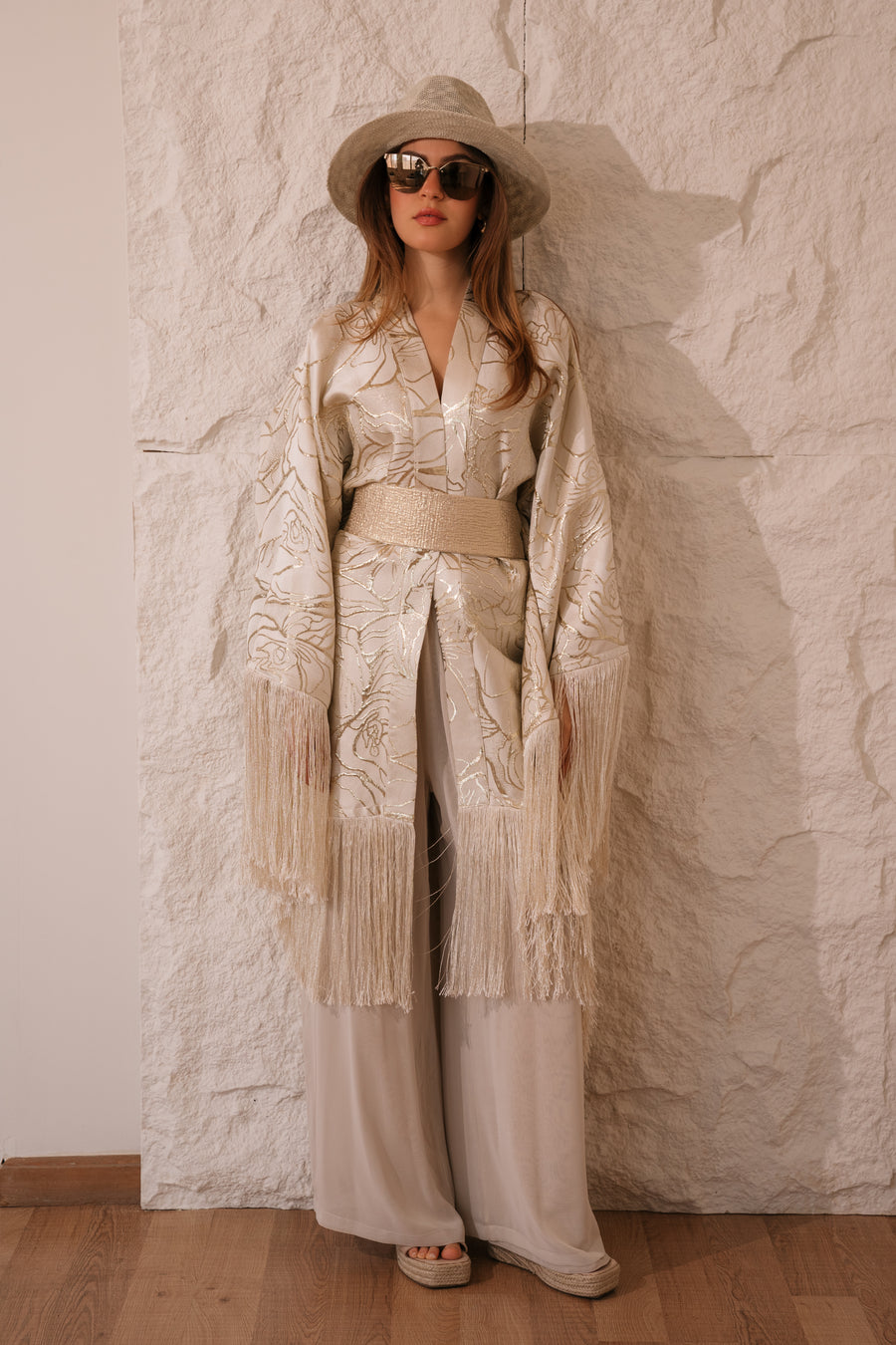 CREAM BROCHARD PONCHO